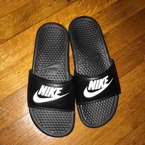 Nike slides